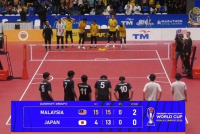 Skuad regu negara mengutip tiga mata pada aksi pertama Kumpulan A Kejohanan Piala Dunia Sepak Takraw 2026 selepas 'melibas' Jepun 2-0 di Stadium Titiwangsa pada Sabtu. 
