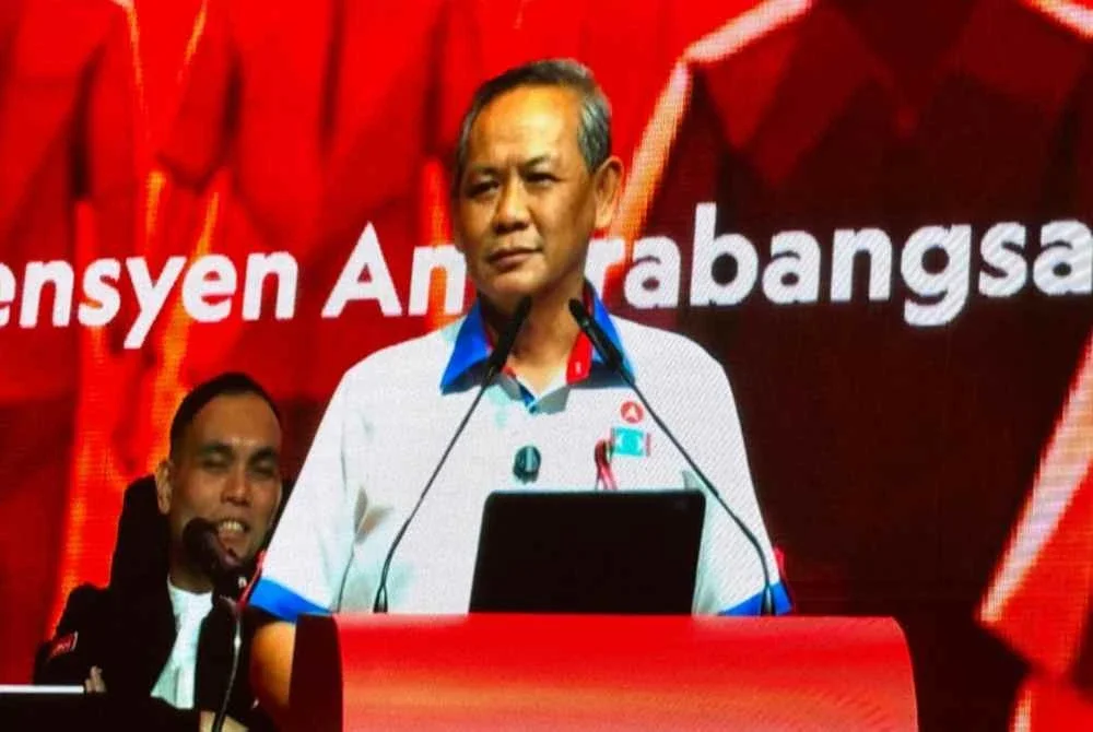 Aminuddin ketika berucap di Konvensyen PH pada Ahad.