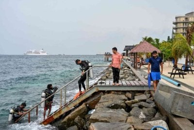Lima warga Itali maut dalam insiden selam skuba dan setakat ini hanya satu mayat berjaya ditemukan. Foto AFP
