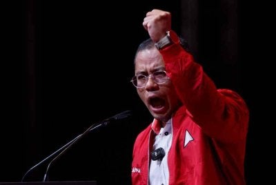 Menteri Besar Selangor merangkap Pengerusi Pakatan Harapan (PH) Selangor, Datuk Seri Amirudin Shari berucap pada Konvensyen PH 2026 di Pusat Konvensyen Antarabangsa Persada pada Ahad. Foto Bernama 