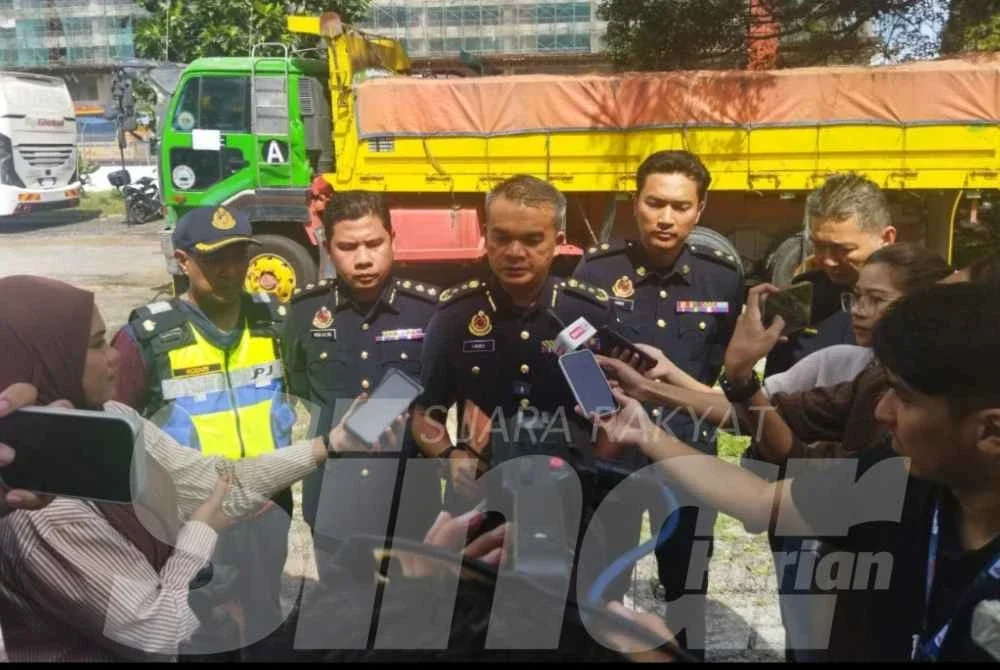 Hamidi ketika sidang akhbar pada Isnin.