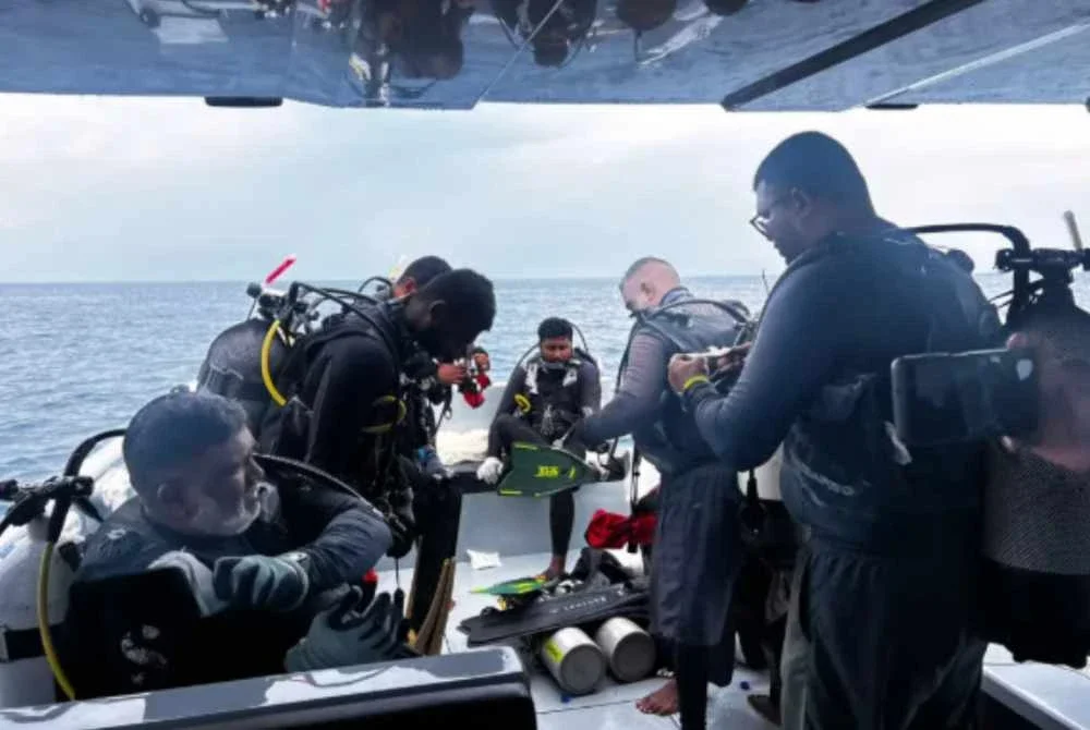 Misi itu dibarisi pasukan pakar dan penyelam elit Eropah. Foto Agensi
