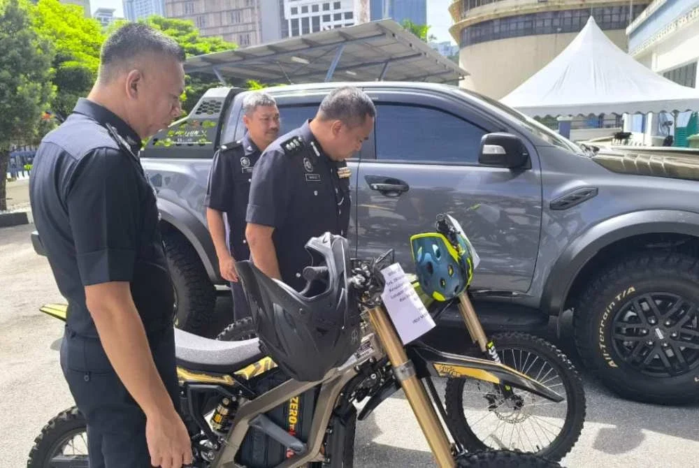 Antara kenderaan dirampas susulan operasi dijalankan.