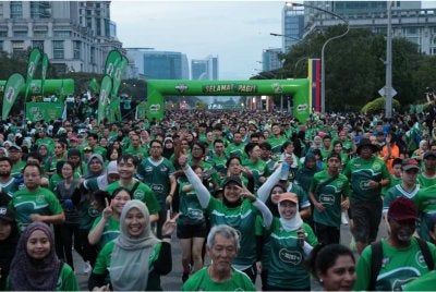 Seramai 15,000 peserta menyemarakkan MILO® Malaysia Breakfast Day tahun lalu dalam usaha menggalakkan amalan pengambilan sarapan yang baik dan gaya hidup aktif. Foto Milo