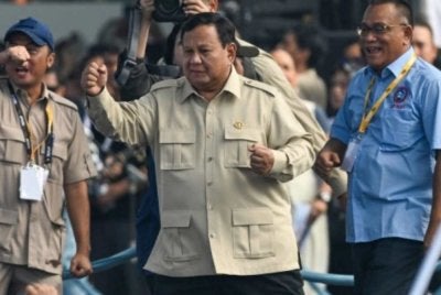 Prabowo dalam satu majlis bersama rakyat. - Foto Agensi