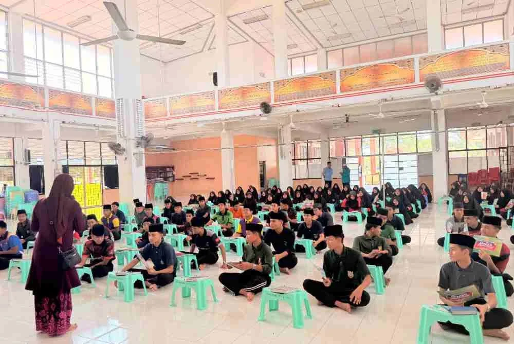 Program anjuran PRNNK itu dilihat sebagai satu inisiatif signifikan dalam membentuk sahsiah unggul dan kekuatan spiritual generasi muda.