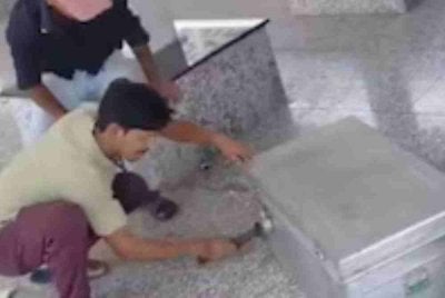 Potongan mayat wanita itu diletakkan di dalam sebuah kotak besi dan dalam sebuah beg. Foto: Agensi