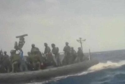 entera Israel melepaskan tembakan ke arah sekurang-kurangnya dua kapal yang belayar dalam flotila bantuan menuju Gaza pada Selasa. Foto Reuters 