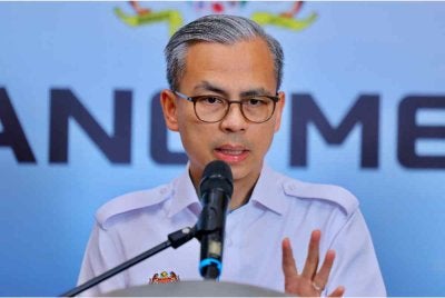 Fahmi yang juga jurucakap Kerajaan Madani bercakap pada sidang media mingguan yang diadakan di Angkasapuri pada Rabu. Foto Bernama