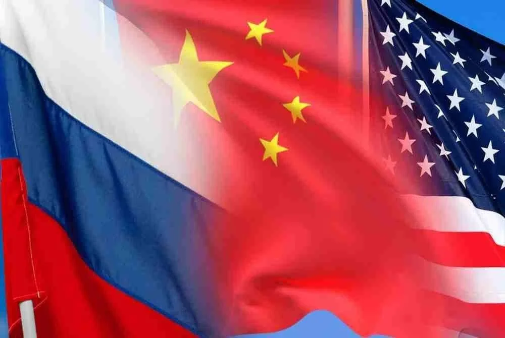 Persaingan antara Washington dan Moscow untuk mendapatkan sokongan Beijing jelas membuktikan kehebatan China sebagai kuasa besar dunia yang semakin dominan dan berpengaruh dalam mencorakkan landskap geopolitik antarabangsa.