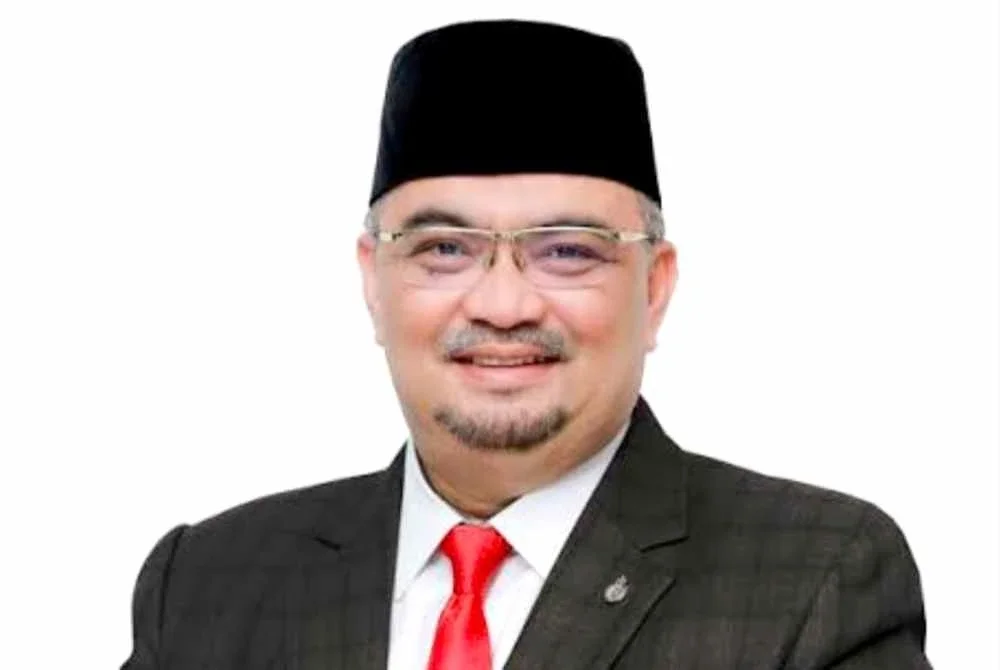 Dr Mohamed Fadzli