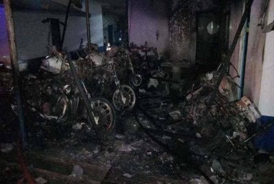 Siasatan turut dijalankan serentak dengan proses forensik oleh Jabatan Bomba dan Penyelamat Malaysia (JBPM) untuk mengenal pasti punca sebenar kejadian.