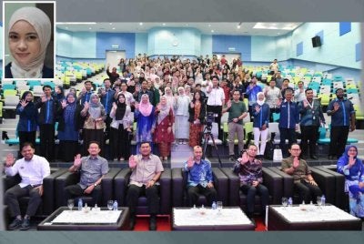 Program Dialog Mahasiswa: Memperkasa Literasi Dasar Luar Malaysia” anjuran Akademi Kenegaraan Malaysia (AKM) yang berlangsung di Auditorium Pusat Pengajian Antarabangsa, UUM. - Gambar kecil (Ameera Parsha Layla)