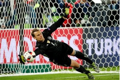 Neuer dipanggil semula menyertai skuad 26 pemain Jerman bagi menghadapi Piala Dunia 2026. Foto: Agensi