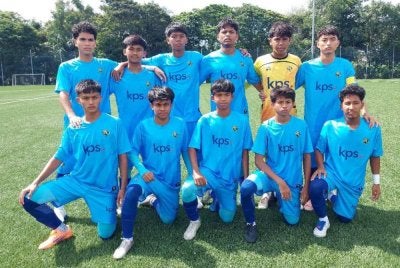 Pasukan SMK Tinggi Kajang melakukan persiapan rapi berdepan SMK Dato' Harun.