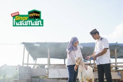 DIHARUSKAN buat orang yang mempunyai hutang rumah dan kereta untuk melakukan korban sekiranya dia mempunyai lebihan wang. Foto Canva