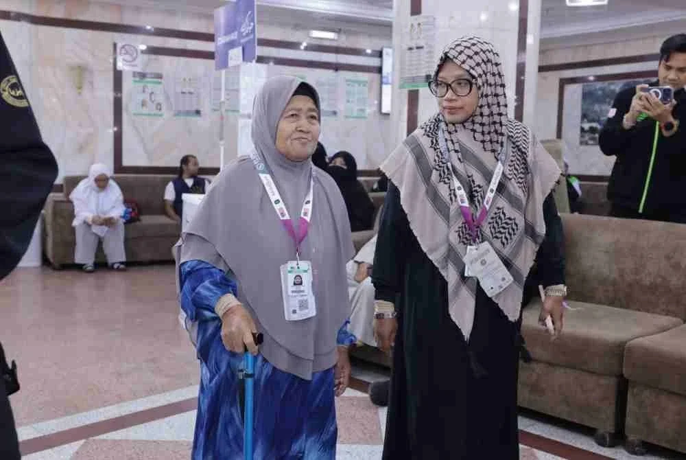 Pada usia 88 tahun, Moraton Hassan tetap menggagahkan diri melangkah perlahan di bumi Makkah demi menyempurnakan impian yang dipendam sejak puluhan tahun lalu.