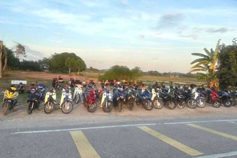 Sebanyak 60 motosikal diperiksa dan 23 daripadanya disita kerana pelbagai kesalahan. Foto IPD SPT