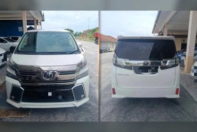 Pemeriksaan JPJ mendapati LKM kenderaan ini telah tamat tempoh pada 18 November tahun lalu dan ia juga tidak mempunyai perlindungan insurans. Foto Awani
