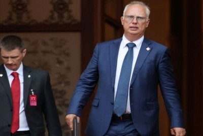 Ketua Pegawai Eksekutif Dana Pelaburan Langsung Rusia (RDIF), Kirill Dmitriev mengulas laporan yang AS dan Iran hampir mencapai persetujuan untuk melanjutkan gencatan senjata selama 60 hari. Foto Reuters
