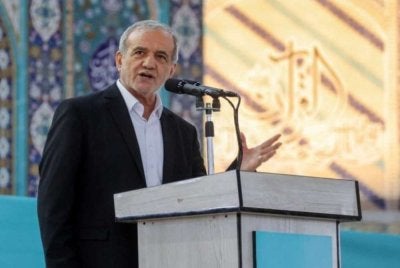 Tegas Pezeshkian, perunding Iran tidak akan sekali-kali berkompromi terhadap "maruah dan kehormatan” negara itu.