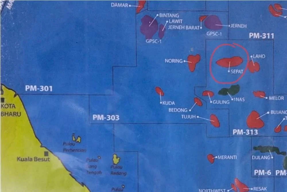 Lokasi kejadian di Platform Sepat, perairan Terengganu-Kelantan pada Ahad.