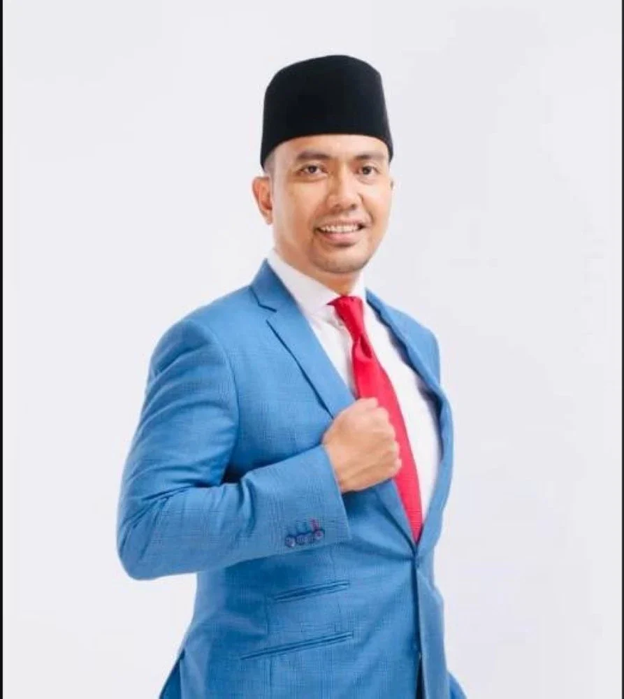 DR MOHD IZHAR