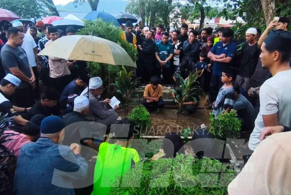 Jenazah Muhammad Faezuan Hakim selamat dikebumikan di Tanah Perkuburan Islam Setali pada Isnin.