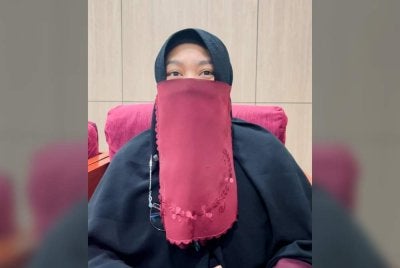 Siti Mona