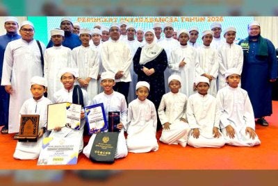 Madrasah Tahfiz Muqarrabin di Taman Beseri Jaya, Kangar memberi peluang kepada golongan anak yatim dan asnaf mendapatkan pendidikan tahfiz bagi memastikan mereka tidak tercicir daripada mendalami ilmu agama.