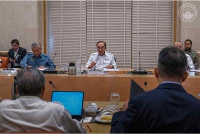 Anwar mempengerusikan Mesyuarat Majlis Tindakan Ekonomi Negara Bil.12/2026 di Putrajaya. Foto Pejabat Perdana Menteri.