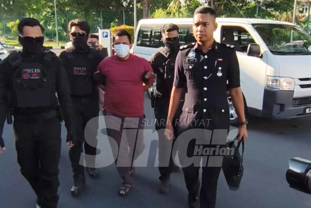 Semasa pertuduhan dibacakan oleh jurubahasa, tertuduh mengaku tidak bersalah dan minta untuk dibicarakan.