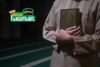 NABI SAW berpesan kepada umat Islam agar berpegang teguh dengan al-Quran dan sunnah Baginda. Foto Canva