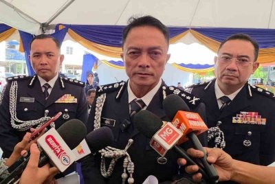 Dzulkhairi mengesahkan penemuan mayat yang dibungkus dalam lipatan tilam dengan tangan diikat ditemukan dalam sebuah rumah kedai.