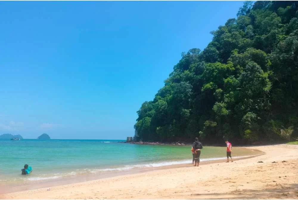 Keindahan Pulau Songsong tiada tandingan dengan pulau pelancongan lain.