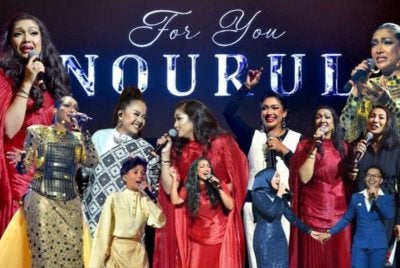 Nourul Wahab Depp merealisasikan impian mengadakan konsert solo menerusi 'Konsert For You Nourul' yang berlangsung di Zepp Kuala Lumpur malam tadi. - Foto: Bernama