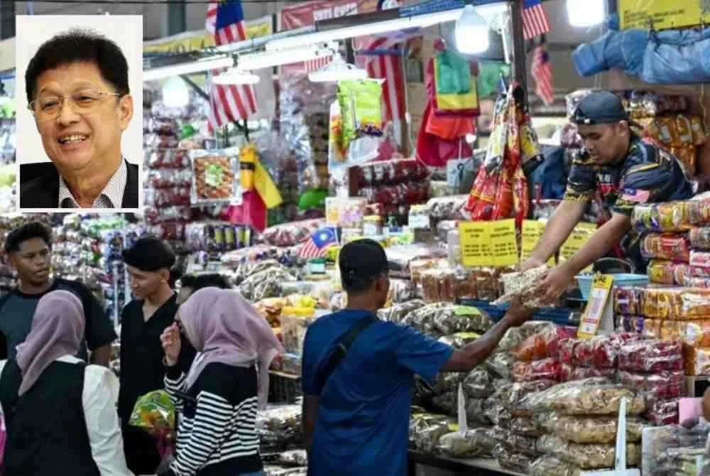 PKS semakin menghampiri tahap kritikal dan tindakan pengusaha terus menyerap kos sudah tidak lagi mampan untuk diteruskan. Foto hiasan (Gambar kecil: Chee Seong)