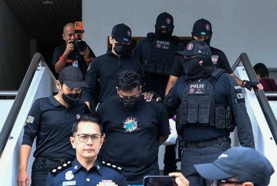  Lelaki dipercayai ketua 'Geng Rames', G. Ramesh didakwa di Mahkamah Sesyen di sini hari ini kerana terlibat dalam kumpulan jenayah terancang. Foto Bernama 