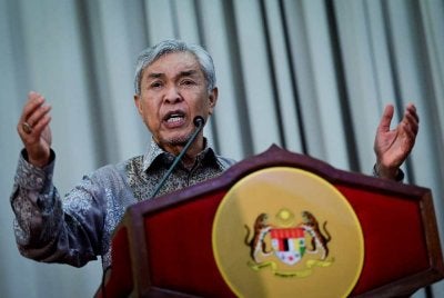 Ahmad Zahid berucap pada Majlis Perasmian Penutupan KEUB 2026 di Terengganu Equestrian Resort. Foto: Bernama 
