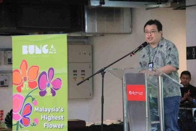 Naib Presiden Eksekutif Jualan, Pemasaran dan Perhubungan Awam Resorts World Genting, Spencer Lee, menyampaikan ucapan beliau semasa majlis pelancaran rasmi BUNGA 2026.