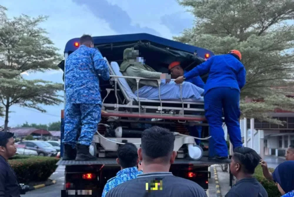 Proses pemindahan selesai sepenuhnya kira-kira 40 minit. Foto: APM