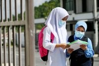 CIPTALAH suasana yang selamat buat para pelajar. Foto Canva