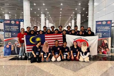 Seramai 23 pelajar menyertai program KL-YES 2026 yang dibiayai sepenuhnya oleh Kerajaan AS melalui Kedutaan AS di Malaysia dengan kerjasama Yayasan AFS Antarabudaya Malaysia.