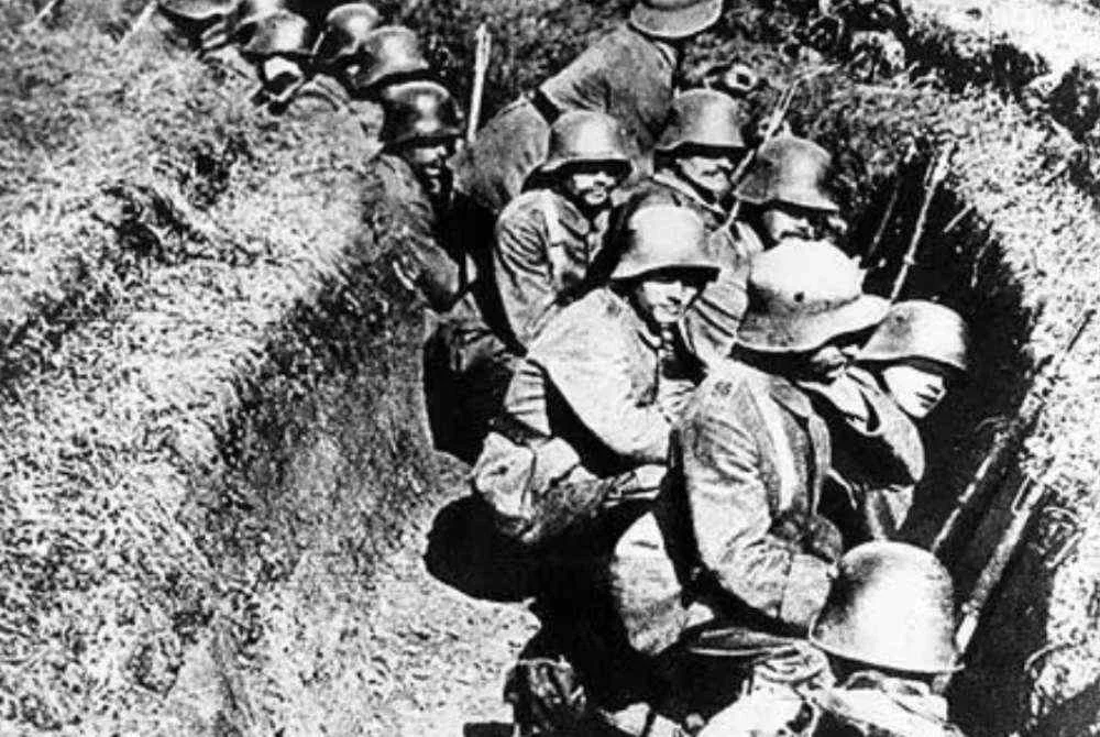 Perang Dunia Pertama (1914-1918).