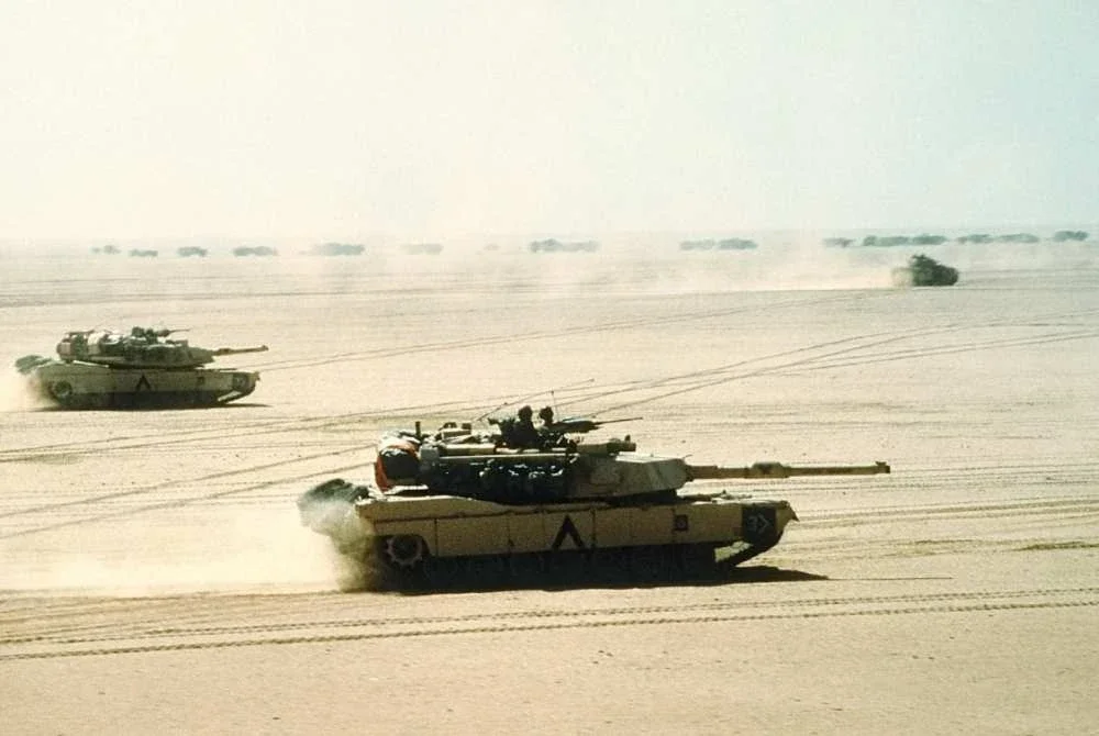 Perang Teluk (1990-1991).