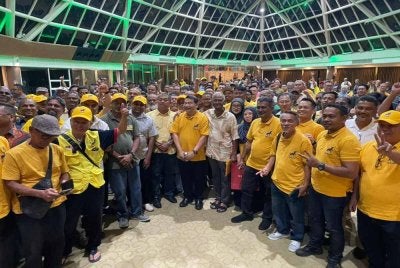Rafizi bersama ahli Bersama pada siri pertama Jelajah Kancil di Pusat Konvensyen Danga Bay, Johor Bahru.