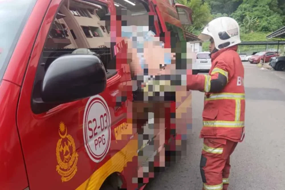 Mangsa yang melecur dihantar ke hospital untuk rawatan lanjut.