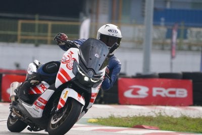 Pendedahan bantu penunggang memahami had kemampuan diri dan motosikal serta menggalakkan amalan tunggangan lebih berhemah di jalan raya.