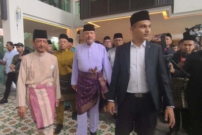 Istiadat pemasyhuran Yang Dipertuan Besar Negeri Sembilan ke-12 yang berlangsung di sebuah hotel di Alor Gajah, Melaka pada 5 Jun lepas adalah tidak sah.