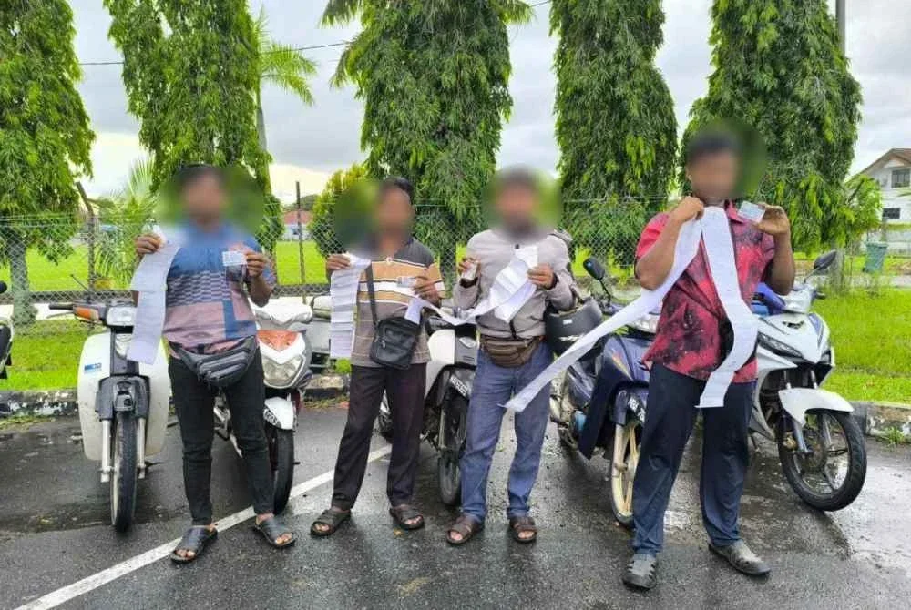 Dalam operasi itu, sebanyak 98 notis atas pelbagai kesalahan dikeluarkan di bawah Akta Pengangkutan Jalan 1987 (Akta 333). Foto JPJ Melaka